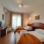 ホテル Prvan Vrgorac