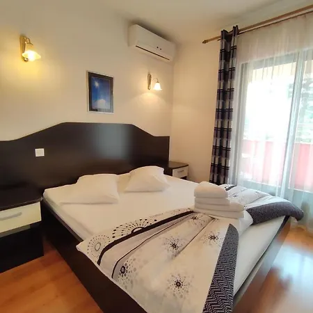 Prvan 호텔 3*