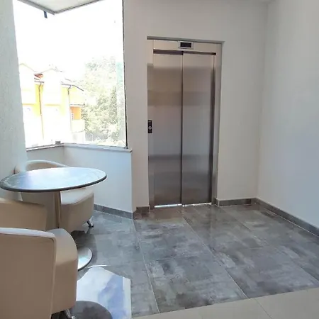 ホテル Prvan Vrgorac