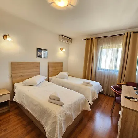 Prvan Hotel 3*